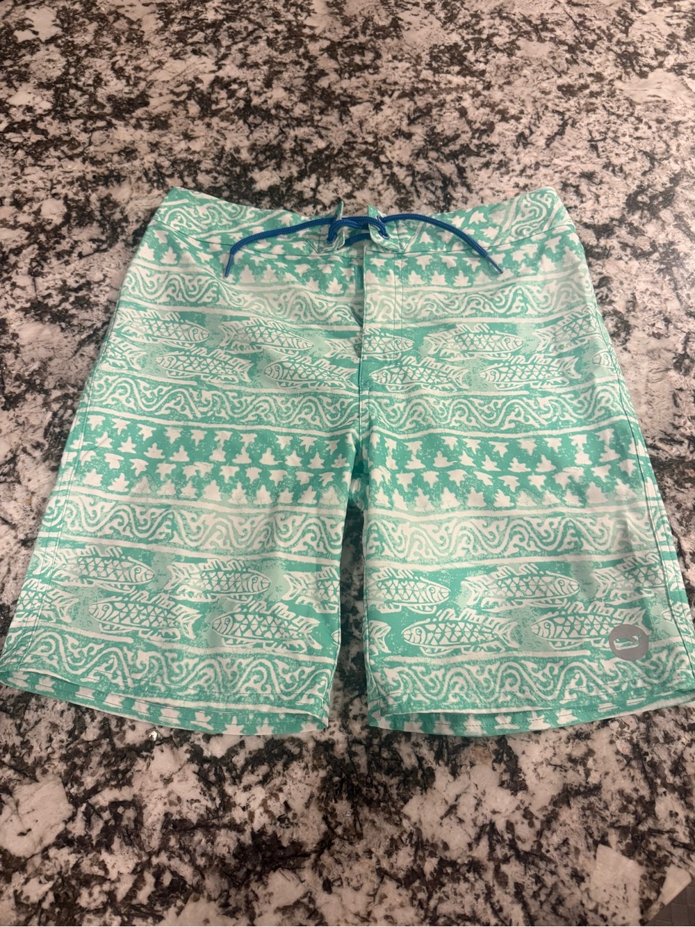 Vineyard Vines Mint Green & White Patterned Swim Board Shorts youth Medium